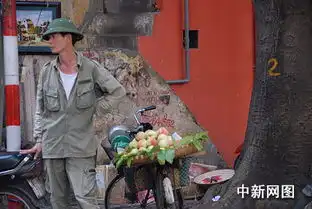 越南落后首都河内等同于我国三四线城市其繁荣自由程度连广州都比不上它