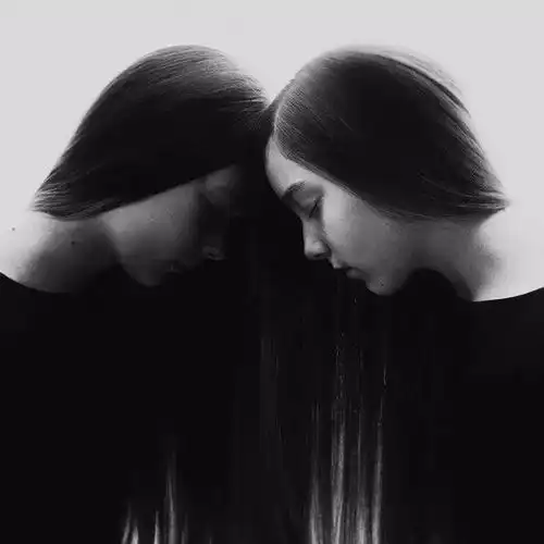 放纵恐惧的天才镜头下的超艺术女性人体