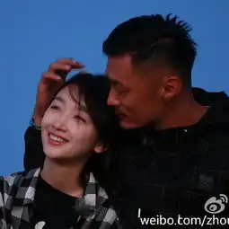 周冬雨又撩金城武初恋颜百变造型才是斩男绝配