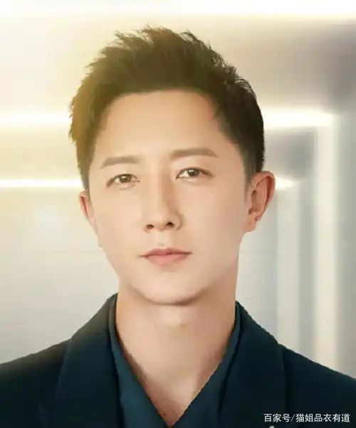 45岁以后的男人,尽量远离这4种油腻发型,显老不说还没气质