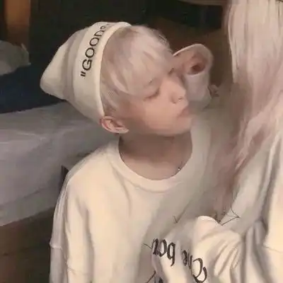 抖音最火爱情短句,精辟走心,送给红尘中的男神女神们