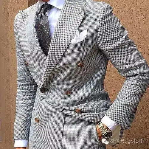 穿正装的男人才是世界上最毒的药