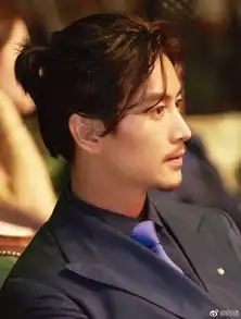 有女朋友的好处之一,竟是你能免费烫个头了