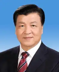 主题发现新大地群