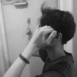 伤感帅气男生头像2018独一无二最新霸气冷酷男生头像大全