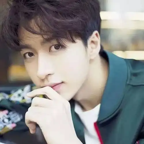 男生头像遇到你之后,所有的人都是路人甲