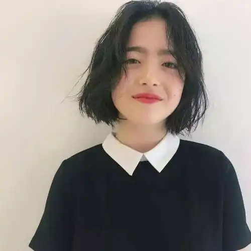 有哪些看起来格调很高的头像