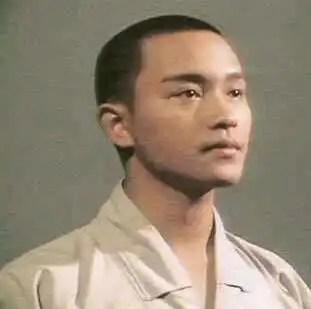 一剪丑一月他们的寸头证明什么是有颜任性