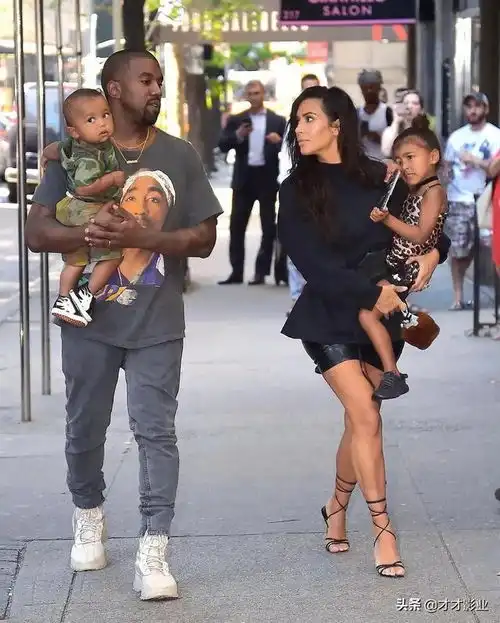 坎耶韦斯特在平台表示金会回到他身边,二人还有复合可能吗