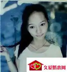 兄弟姐妹各位大虾们大家帮看看这两个人有夫妻相吗我真的喜欢这个姑娘,求诚信回答,谢谢