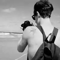 微信黑白头像男背影微信头像图片大全