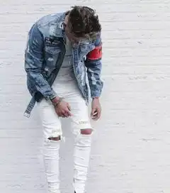 拒绝拍照尴尬症,如何拍出ins潮男的感觉4个拍照姿势,带你燃爆朋友圈