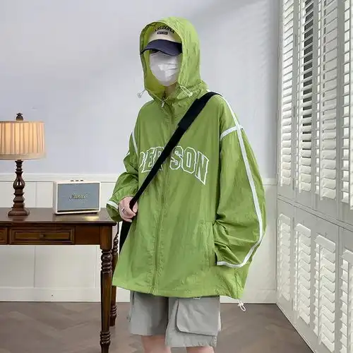 这件防晒衣太赞了凉感面料超薄超轻,男女都能穿,一件才79元