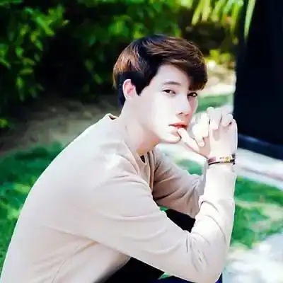 男生头像头像男生霸气冷酷真人狠狠的眼神正是你成熟的表现第220期