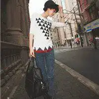 带鸭舌帽男生头像黑白微信头像图片大全