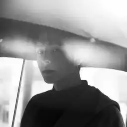 简约ins风黑白头像大气经典