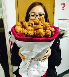 今天老滋味带你去看场美食求婚,太霸道也太浪漫了