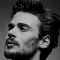 让每个人都心碎