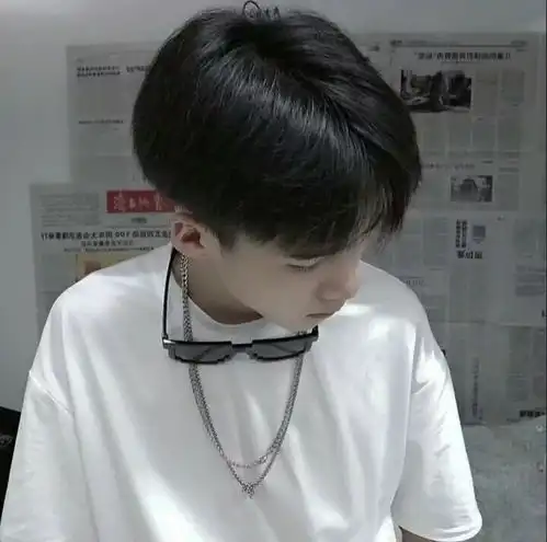 可以网恋的图片,超真实不像网图男女