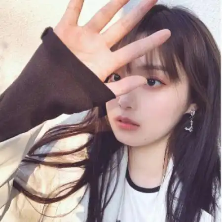 很有女人味的头像,素颜女生最撩男生的头像图片