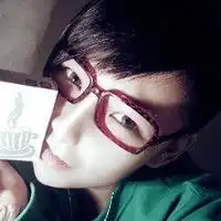 帮忙找个情侣头像