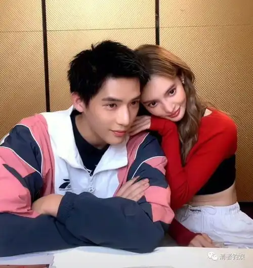 不争气的说一句太上头王安宇金晨演拉丝姐弟恋,男称女方像小孩