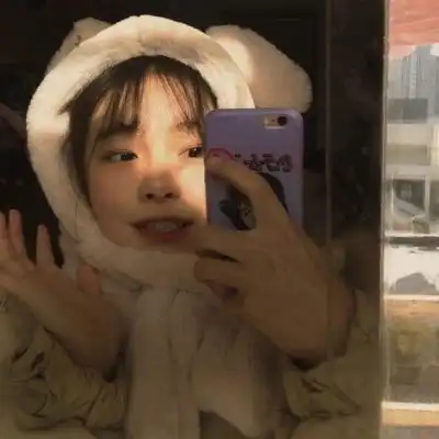 卑微小袁遮脸女头