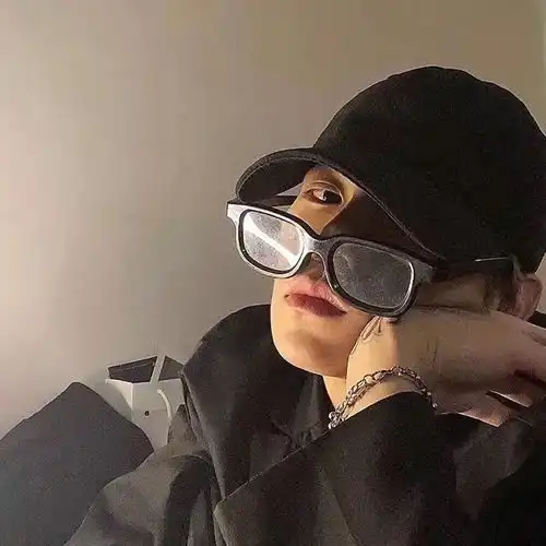 纯情男高头像