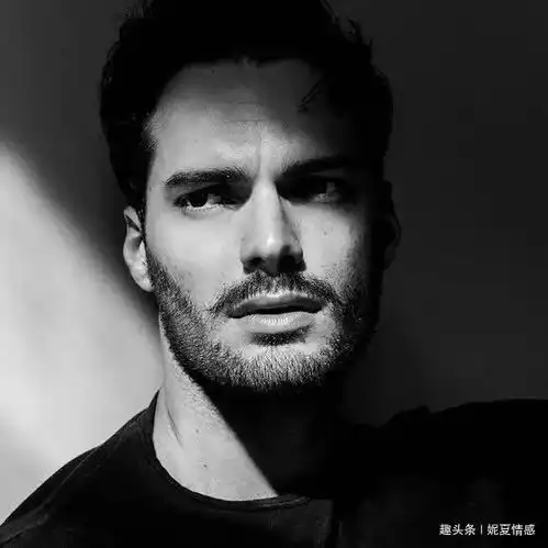 男人有四个出轨高发期,女人要警惕,男人要引以为戒