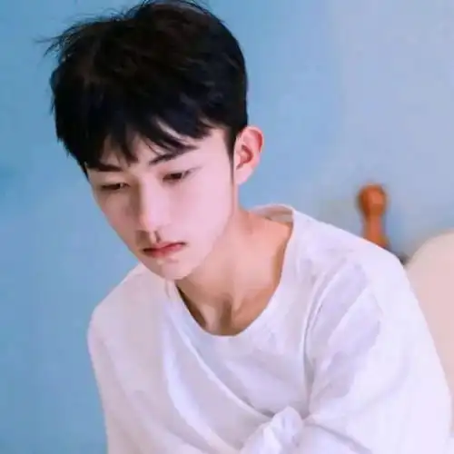 男生头像所以我离开的正好