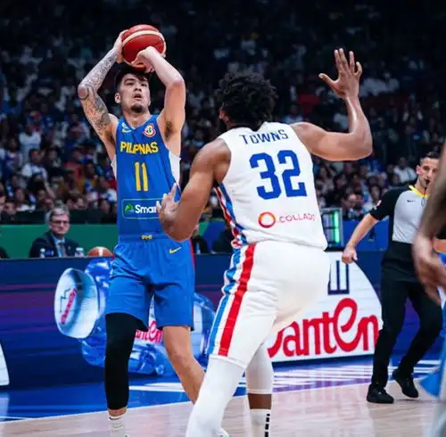 中国男篮再迎利好多米尼加拒菲律宾逆转克拉克森287难掩沮丧