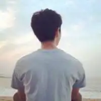 谁能帮我找个背影头像