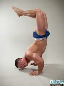 身材超壮实的男人,堪比欧美猛男