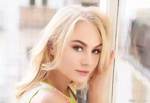 乌克兰超模说服男友一起出道欧美界,俊男靓女的剧情确实吸引人