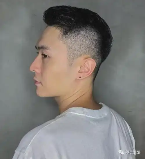 2020年超高人气的4款男生短发,剪完简约清爽又时尚