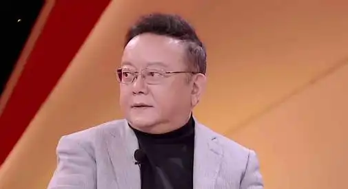 历经3段婚姻,57岁网恋觅得真爱,娶小20岁娇妻,儿子和外孙同岁