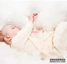 警剔宝宝身上的红色胎记