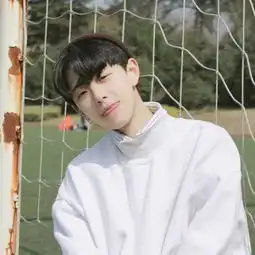 闺蜜基友头像专期庆幸还有你爱我