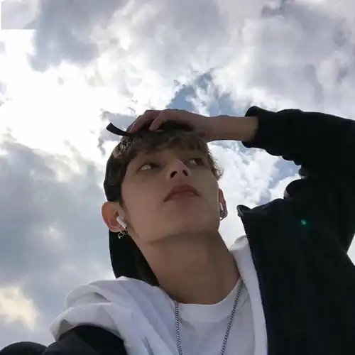 02.25小头像壁纸