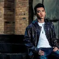 郑恺的照片头像图片