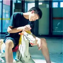 陪你出生入死的好兄弟兄弟头像两人一人一张