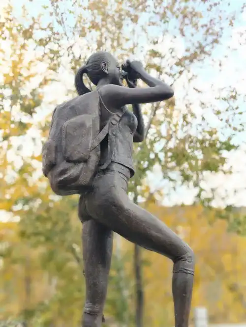 新疆阿勒泰特色雕塑成城市凝固的艺术