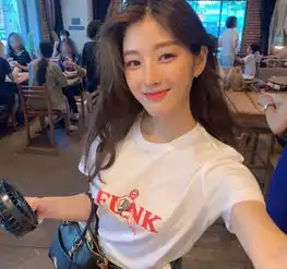 男生发睡觉吧,傻姑娘才回嗯嗯,这3种回复会更撩人