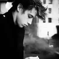 最精致最潮流的黑白伤感个性男女头像