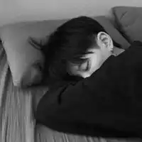 qq头像男生伤感高清黑色系黑色伤感系列的头像男生