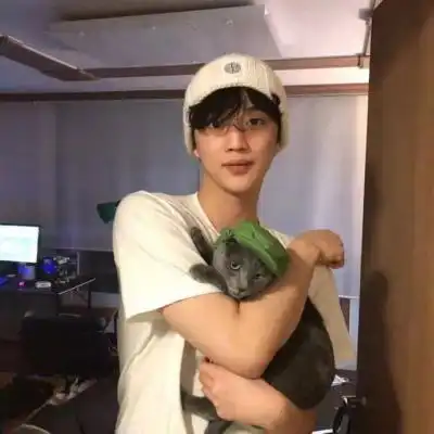 帅气霸气男生头像,男人其实很脆弱有的时候