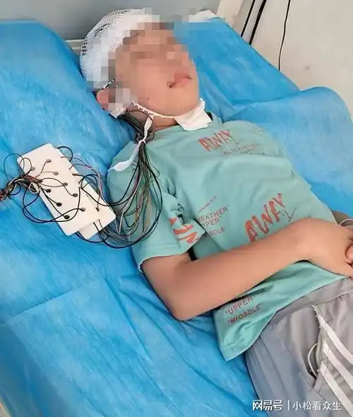 陕西初中生被同学打至重伤,法院判赔164万,俩被告家长没钱