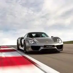 保时捷最贵跑车,新车售价上千万,二手车比新车贵几百万