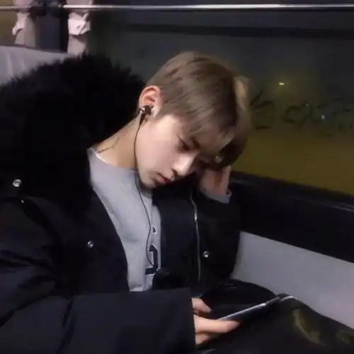 帅气男生头像,抓紧拿去撩小姐姐