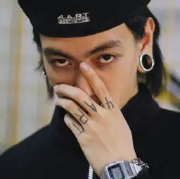 qq自动回复专用句,语句霸气到爆表,堪称地表最强